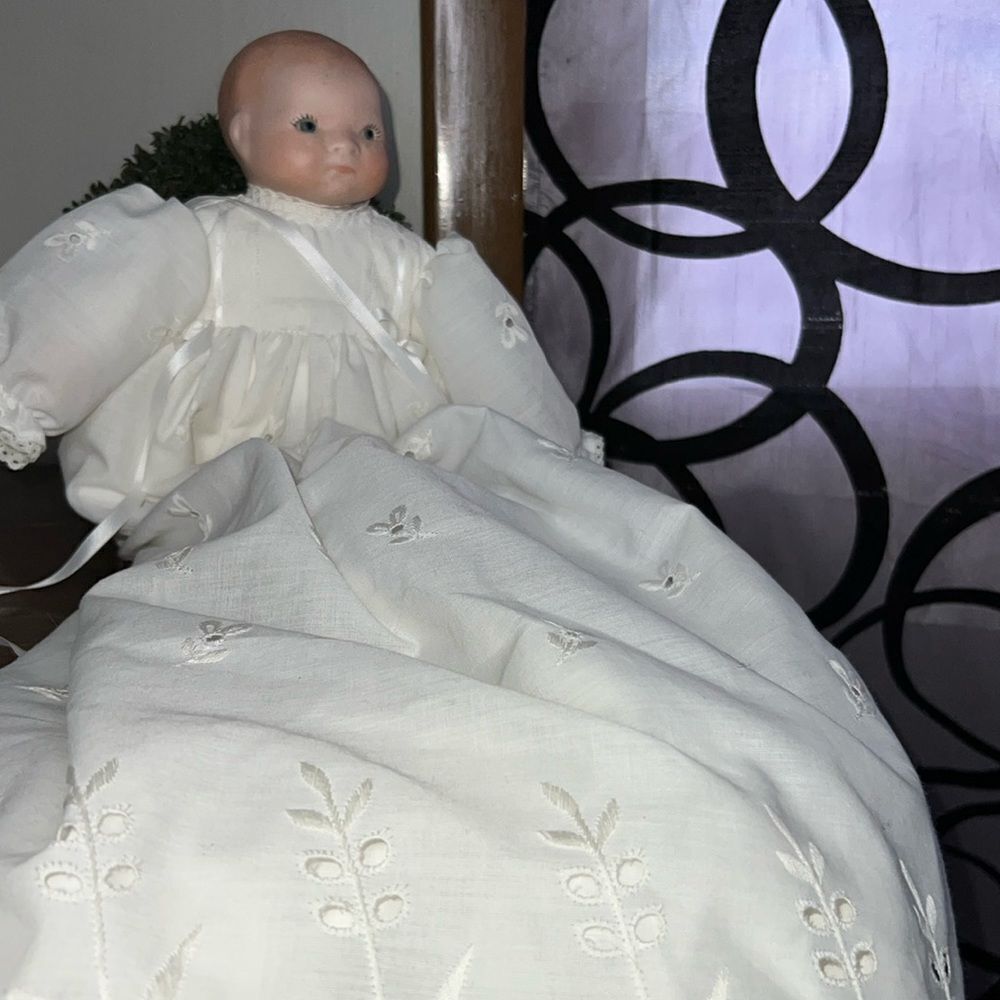 1982 10” Copr by Grace S Putnam Bisque Head Doll With Outfit Made In Germany